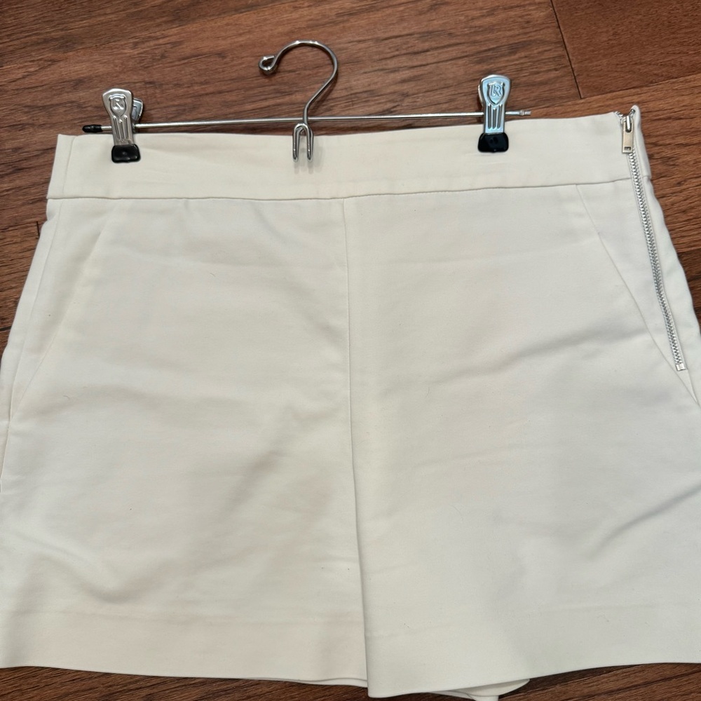 Zara The High Rise white shorts flat front side zip -L
